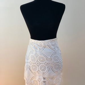 white lace skirt
